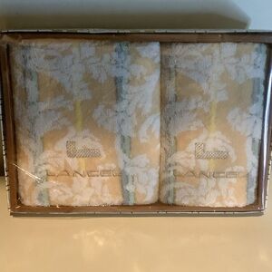 NIB LANCEL TOWEL SET